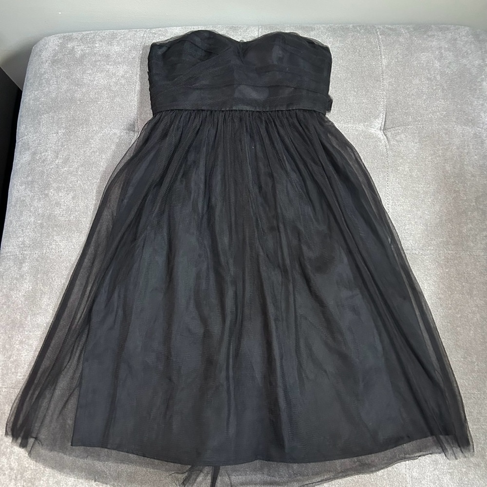 Banana Republic Strapless Tulle Fringe mini Dress Black Size 0 build in bra EUC